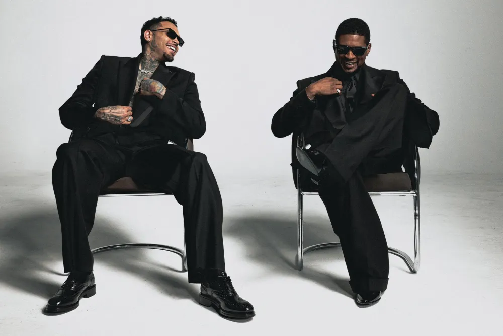 The R&B Tour: Usher Raymond & Chris Brown — Music event in Soldier Field, Chicago